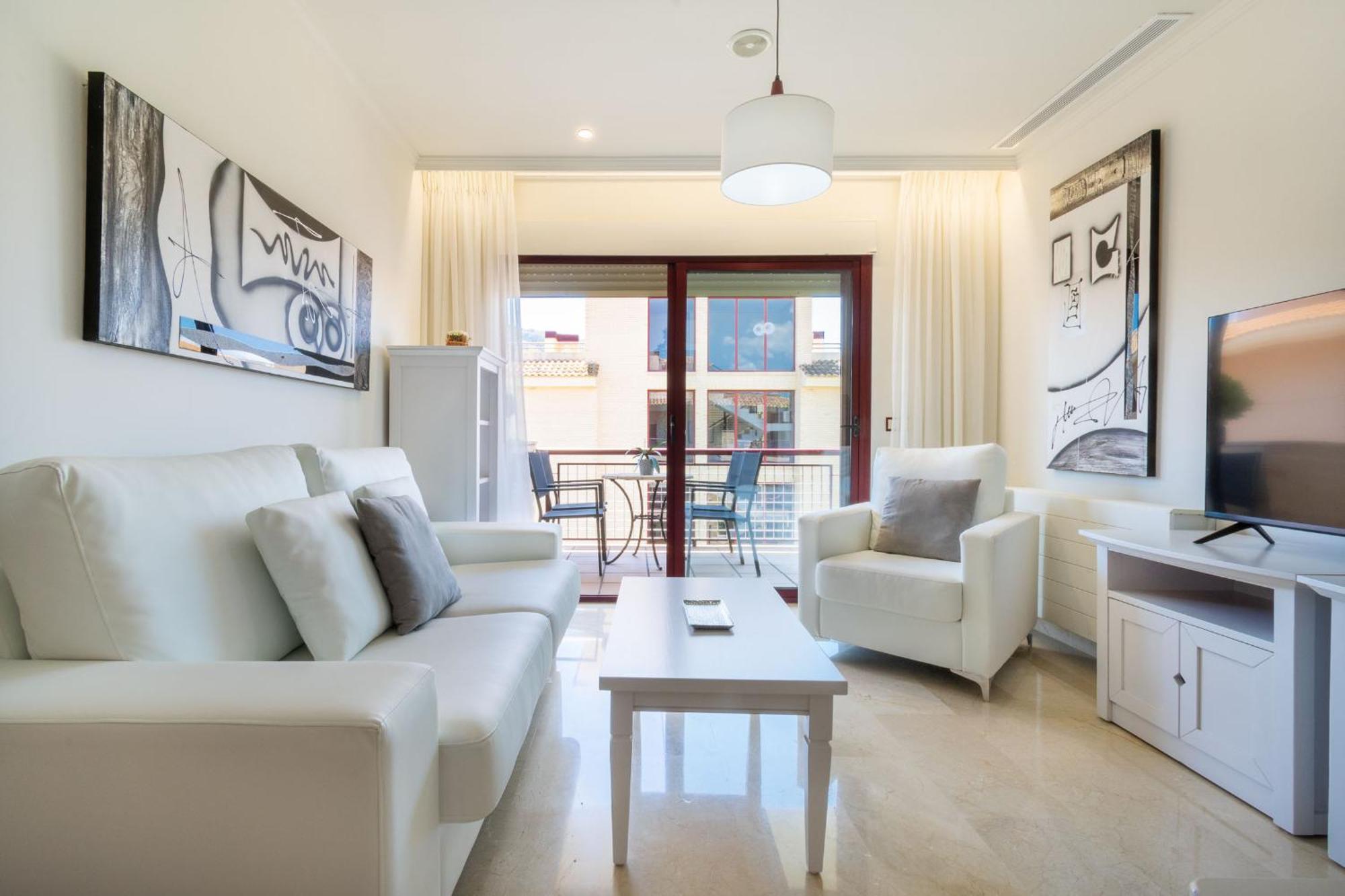 Albir Confort - Avenida 3 Dorm. Apartamento *