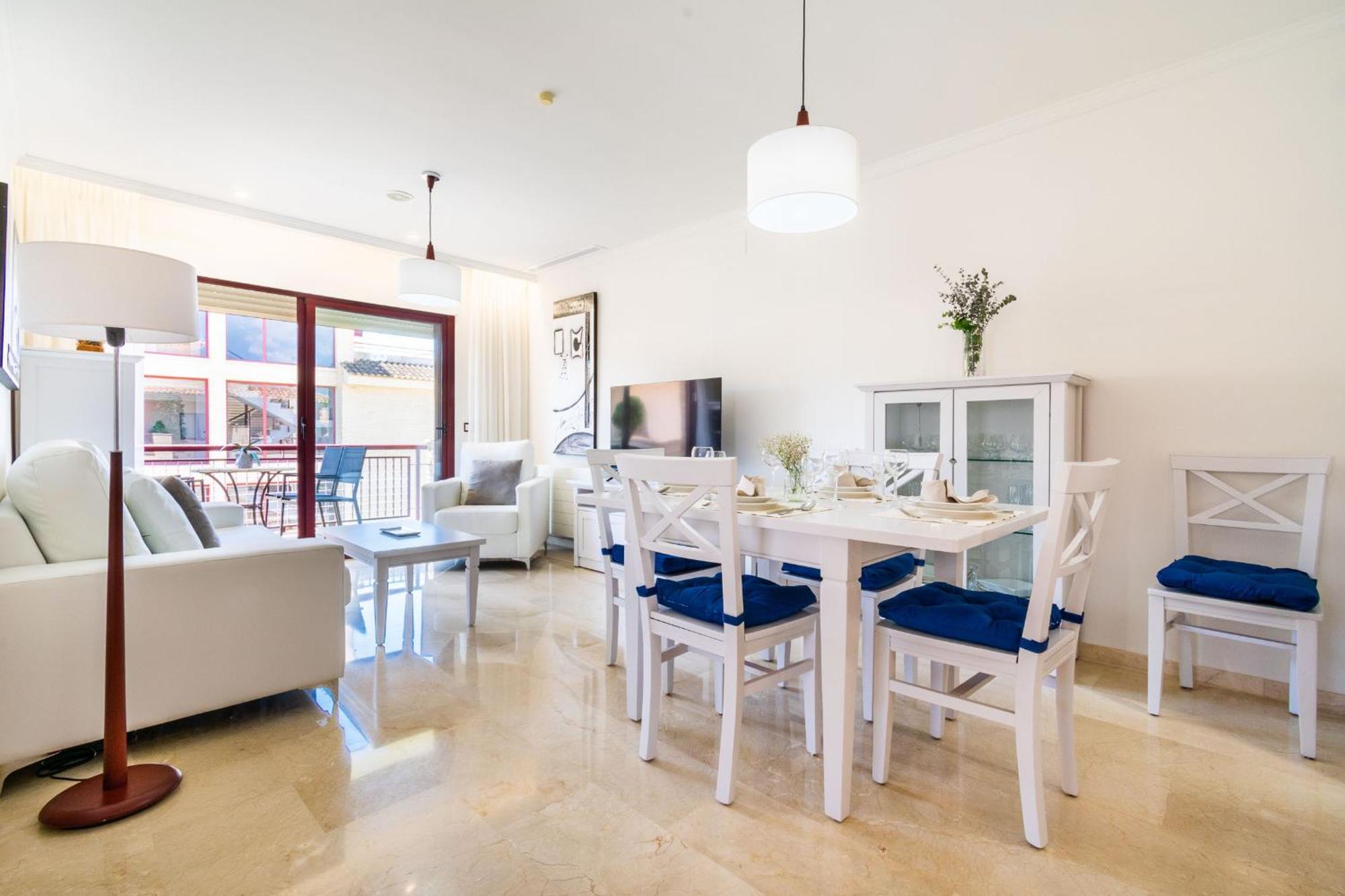 Apartamento Albir Confort - Avenida 3 Dorm.