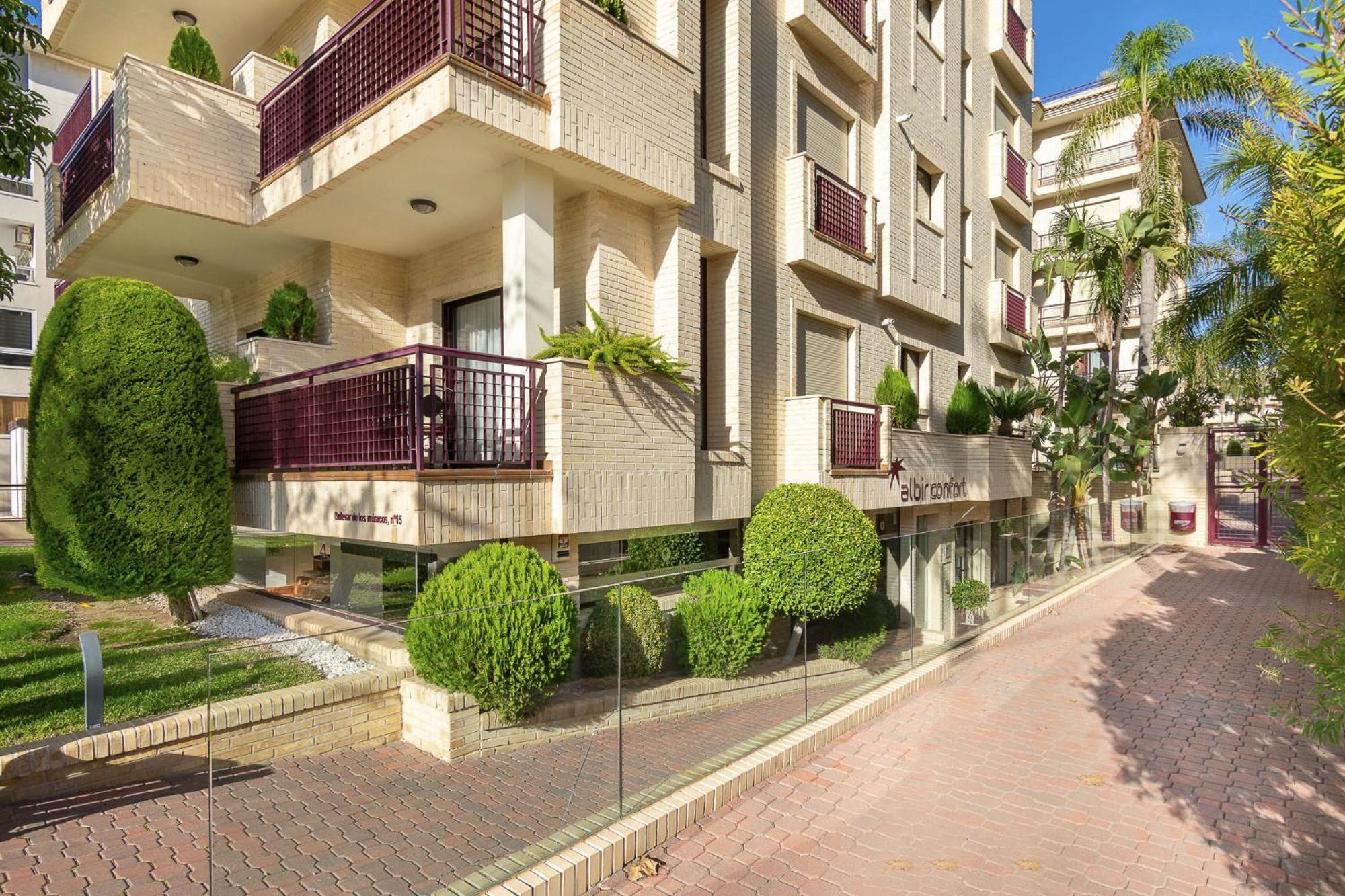 Apartamento Albir Confort - Avenida 3 Dorm. El Albir
